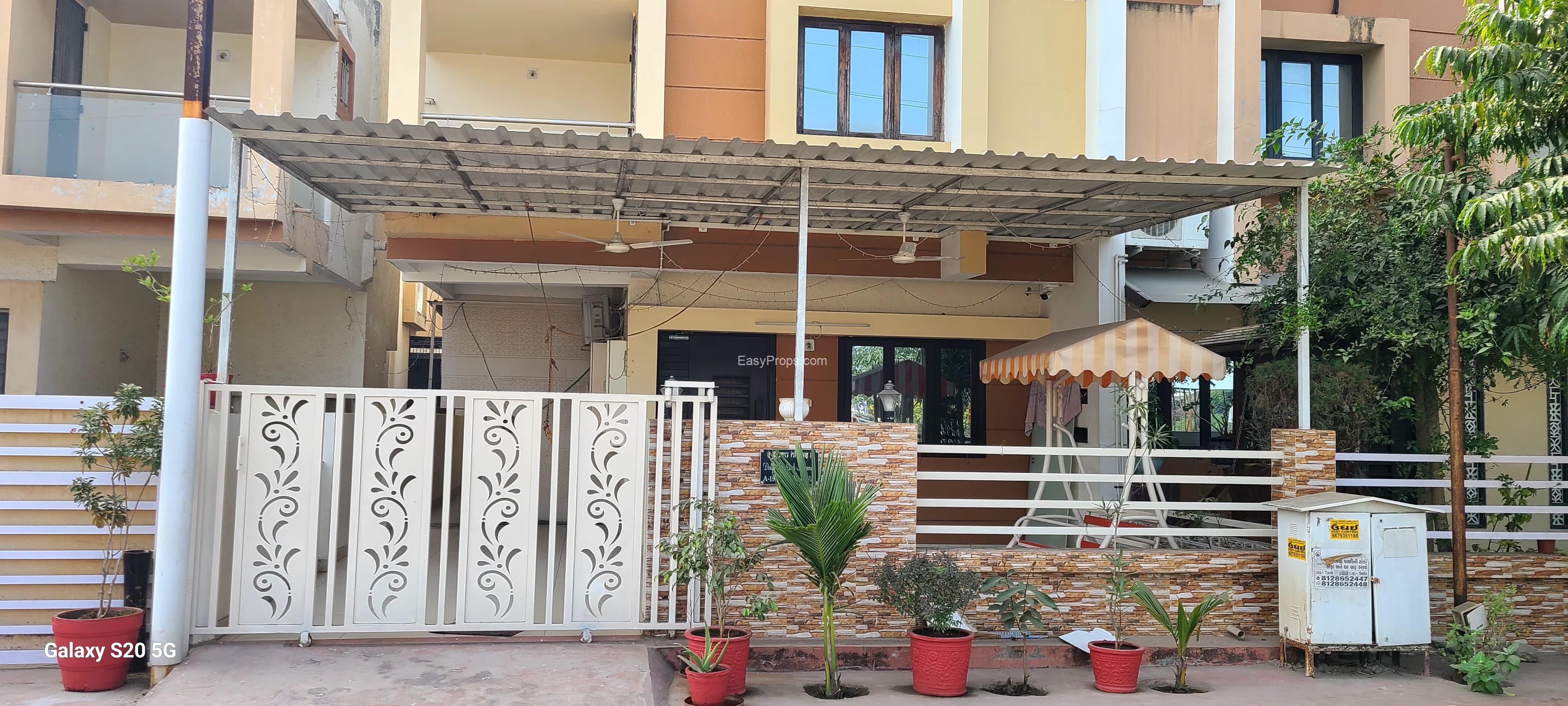 WhatsApp Image 2024-09-27 at 1020240927104338866.jpeg